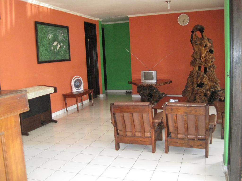 Sekar Sari Inn Kuta Lombok Exterior foto